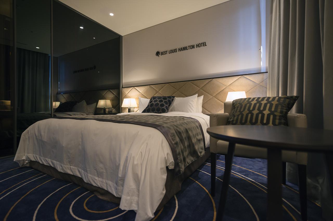 Best Louis Hamilton Hotel Чханвон Экстерьер фото