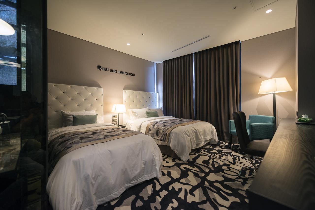 Best Louis Hamilton Hotel Чханвон Экстерьер фото