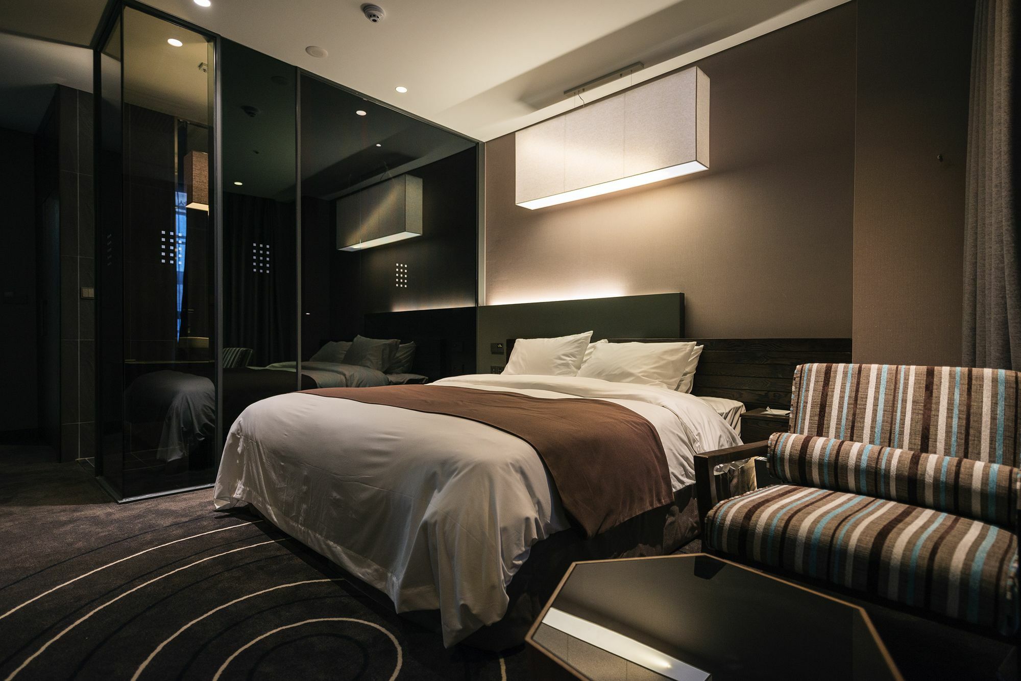Best Louis Hamilton Hotel Чханвон Экстерьер фото