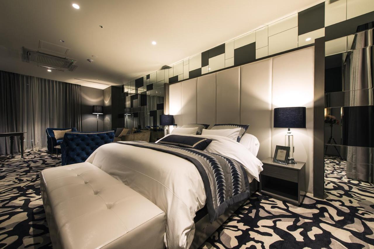 Best Louis Hamilton Hotel Чханвон Экстерьер фото